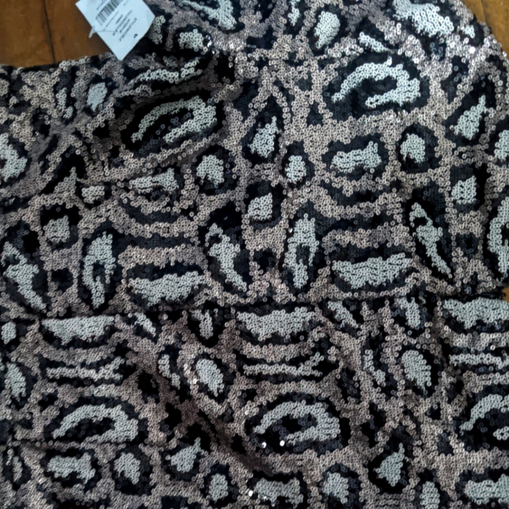 COPY - BNWT - brand new, never worn Elegant Sequined Molly Bracken cocktail dr… - Picture 5 of 7